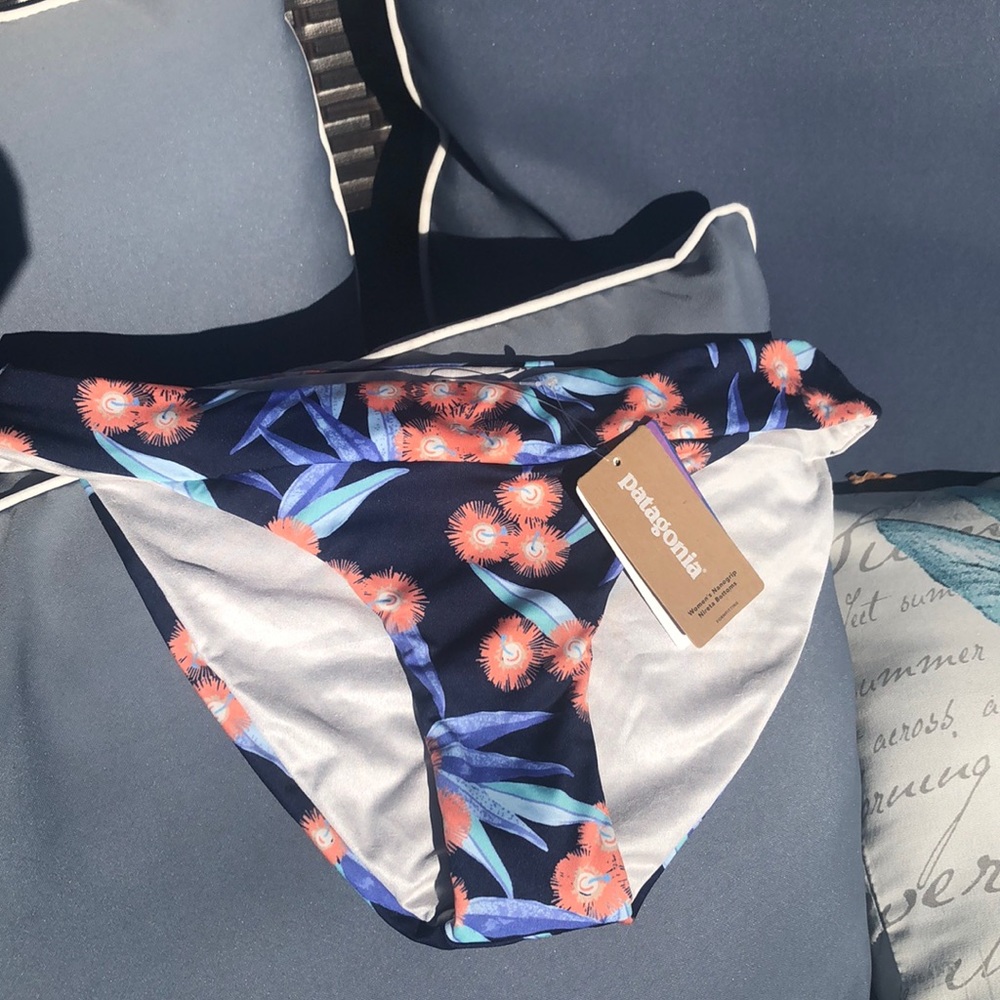 PATAGONIA Nanogrip Nireta Bikini Bottoms Navy NWT